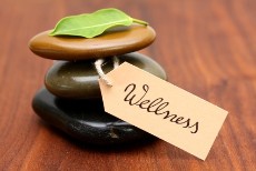 Aromamassage, die kombination aus klassischer Massage und wohltuhenden Aromen Bild: © Christian Jung - Fotolia.com Aromamassage, die kombination aus klassischer Massage und wohltuhenden Aromen Bild: © Christian Jung - Fotolia.com